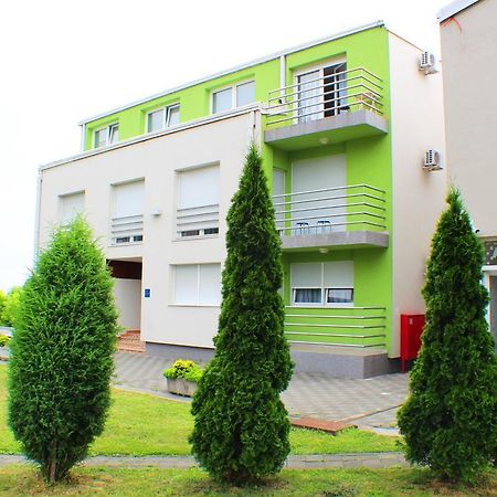 Bokun Apartments III Sisak Bagian luar foto