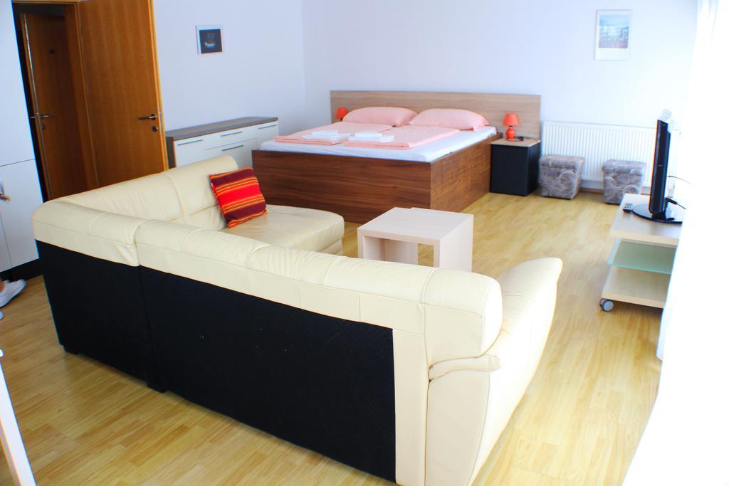 Bokun Apartments III Sisak Bagian luar foto