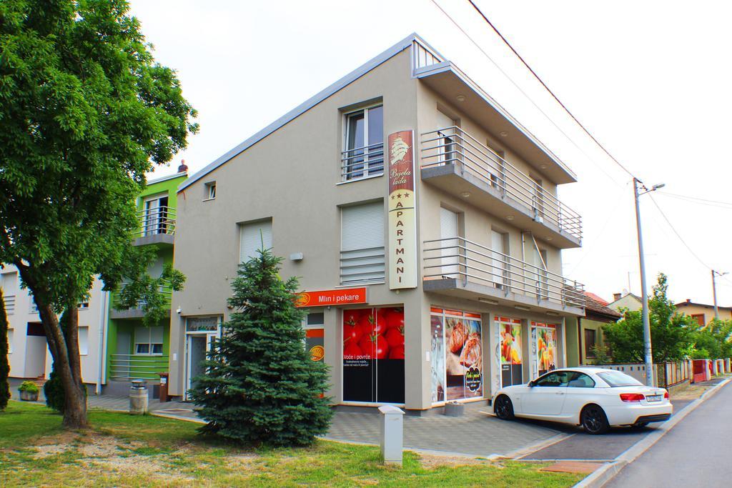 Bokun Apartments III Sisak Bagian luar foto