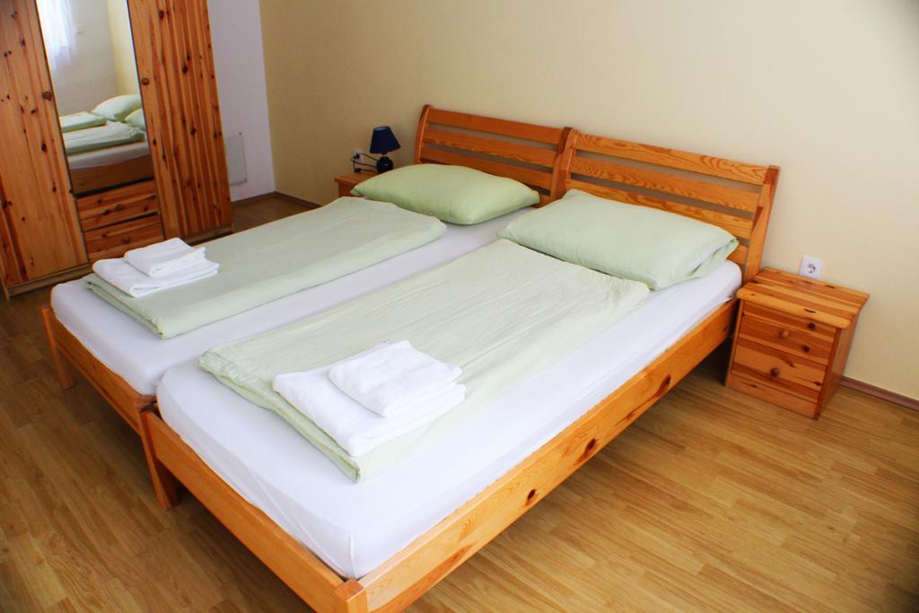 Bokun Apartments III Sisak Bagian luar foto