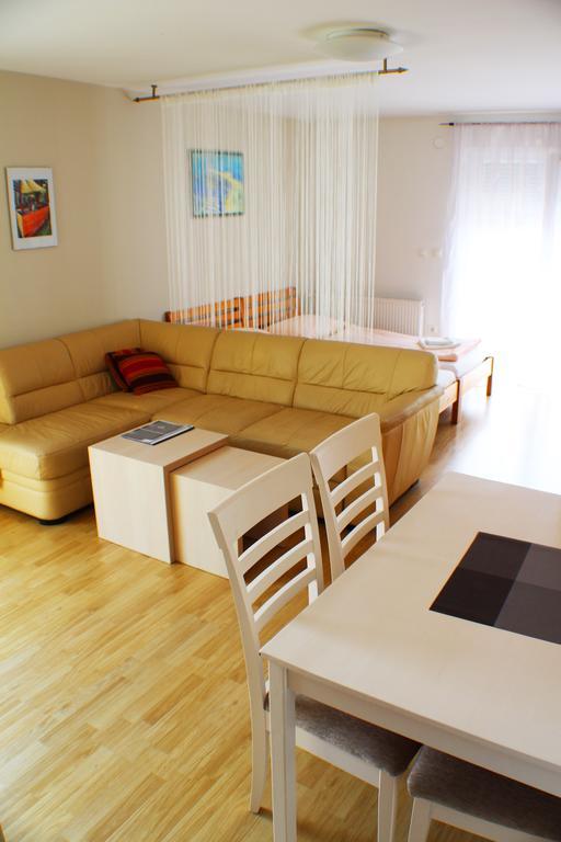 Bokun Apartments III Sisak Bagian luar foto